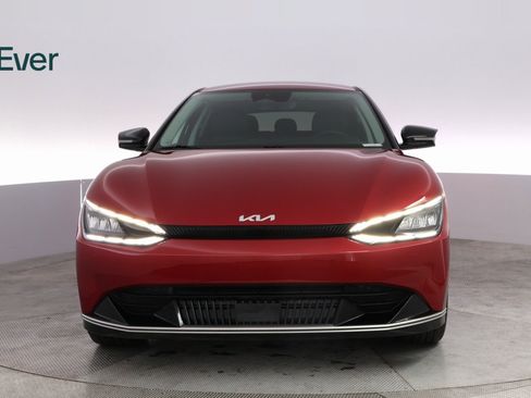 Used 2023 Kia EV6 Wind image 3