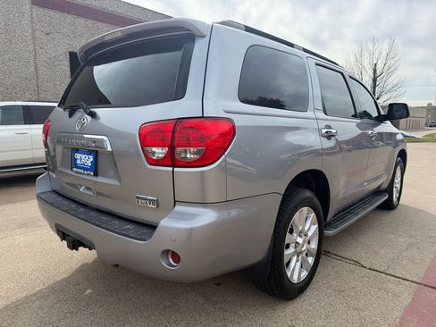Used 2010 Toyota Sequoia Platinum image 6