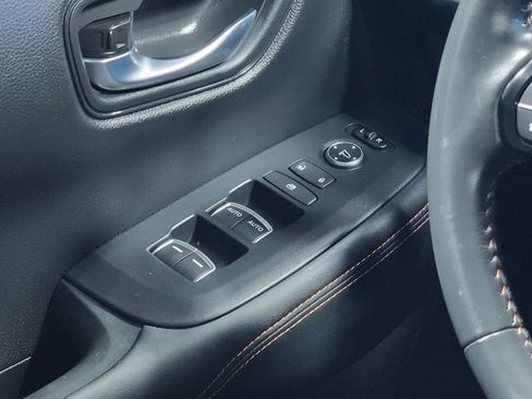 Certified 2023 Honda HR-V Sport image 25