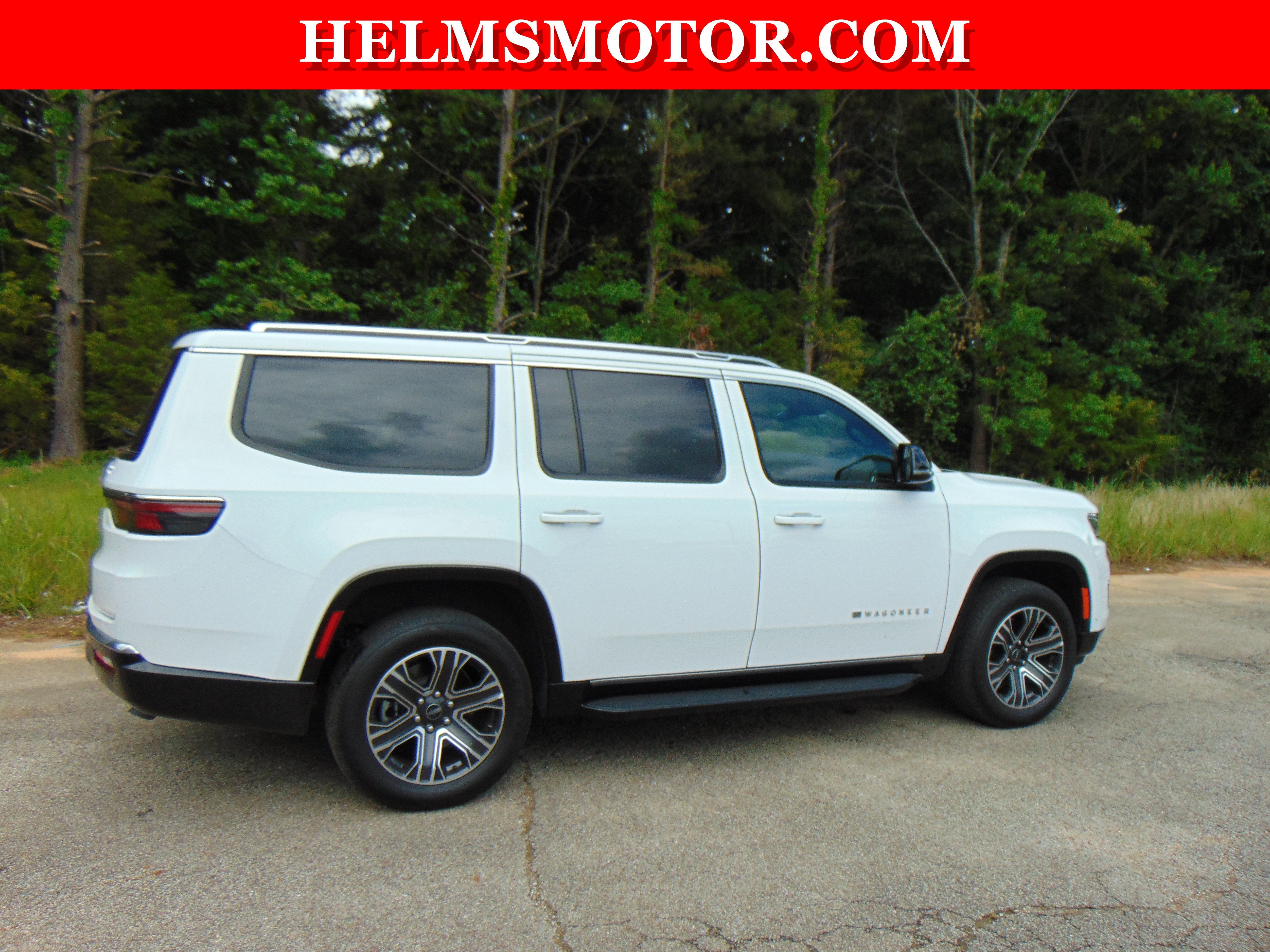 Used 2025 Jeep Wagoneer 4WD image 13