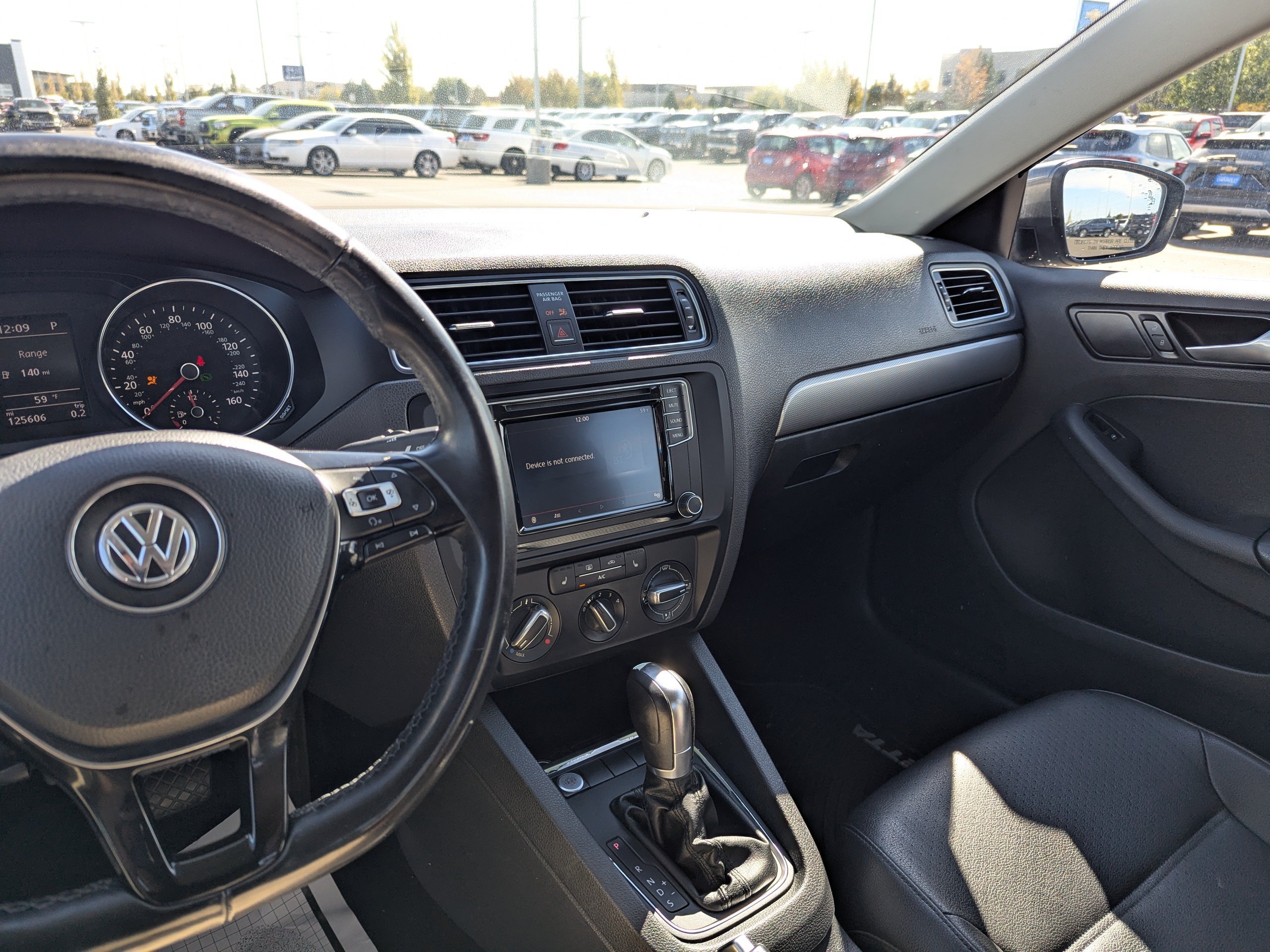 Used 2017 Volkswagen Jetta SE FWD image 20