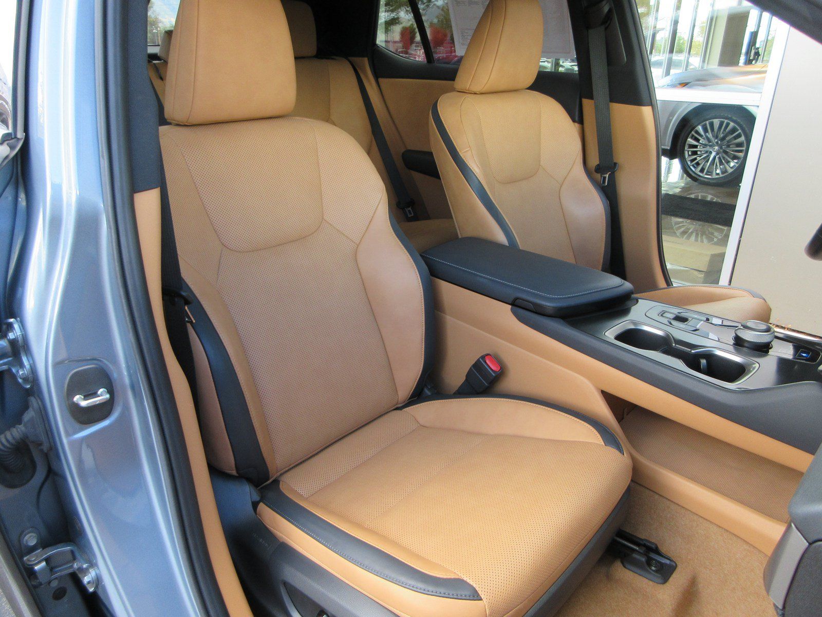 Used 2023 Lexus RZ 450e Premium w/ Technology Package AWD/4WD image 24