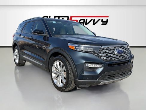 Used 2023 Ford Explorer Platinum w/ Technology Package AWD/4WD image 1