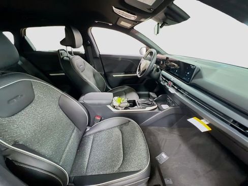 New 2025 Kia K4 GT-Line image 27