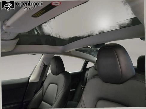 Used 2023 Tesla Model 3 Standard Range RWD image 15