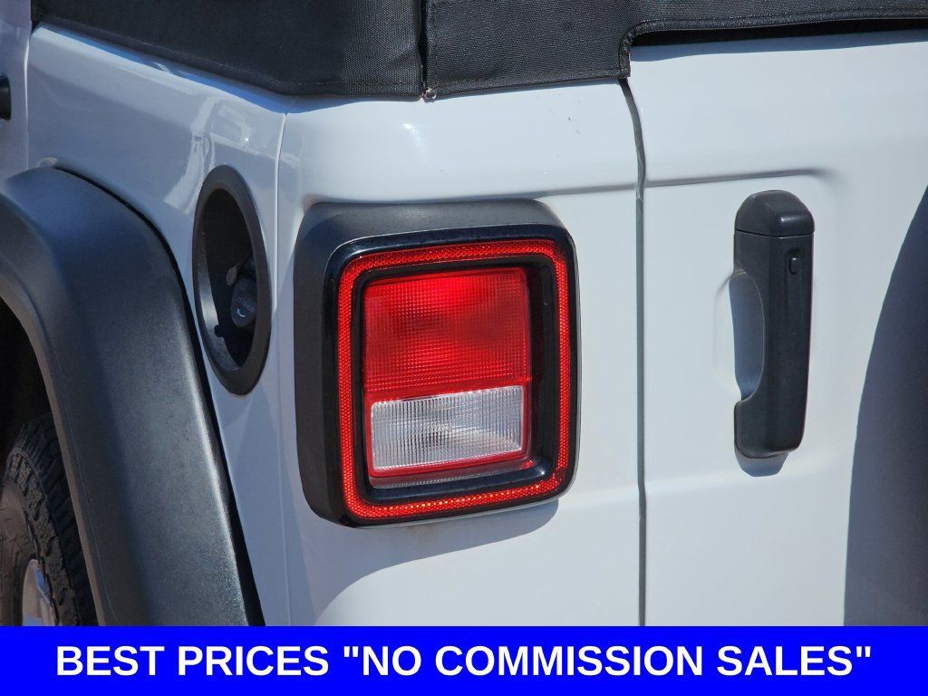 Used 2023 Jeep Wrangler Unlimited Sport AWD/4WD image 39