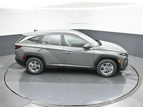 New 2026 Hyundai Tucson SE image 22