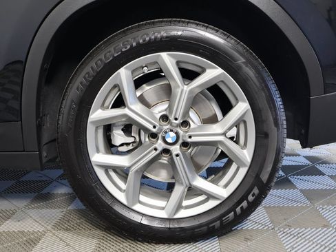 Used 2024 BMW X3 sDrive30i w/ Convenience Package RWD image 16
