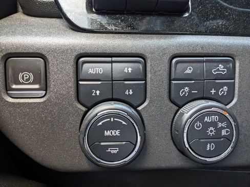 Used 2023 Chevrolet Silverado 1500 High Country w/ High Country Premium Package image 69