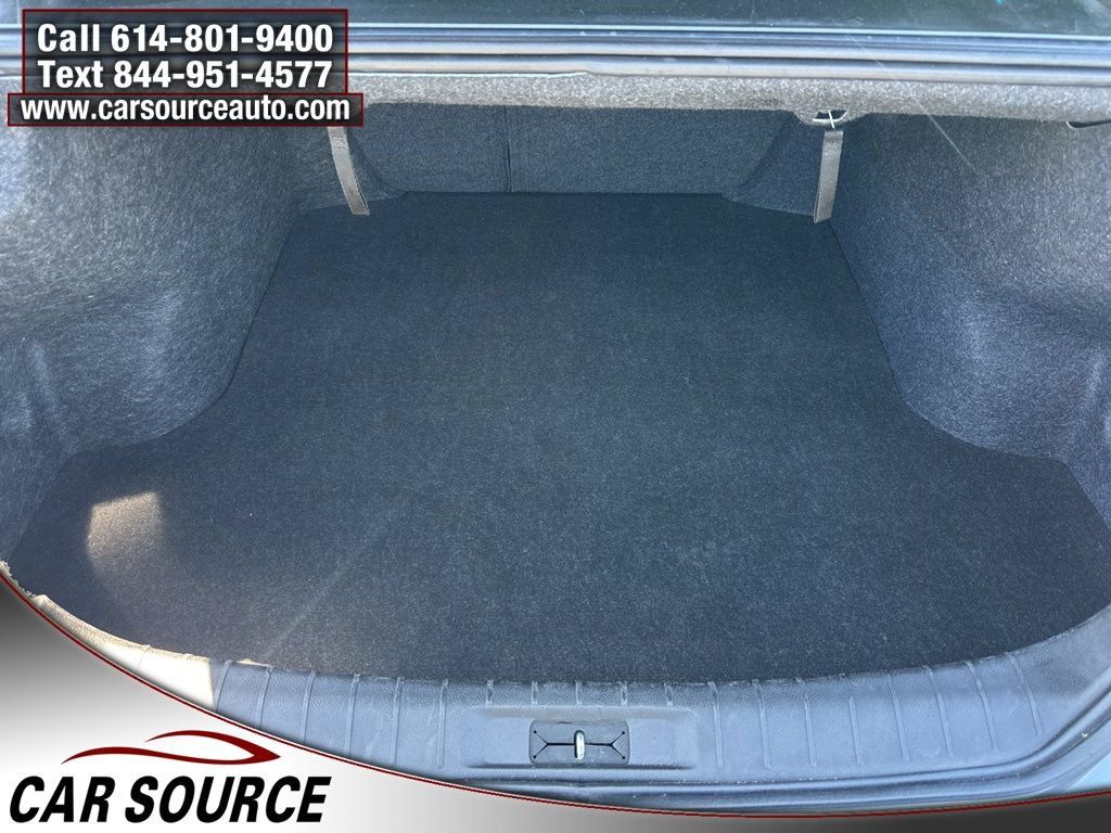 Used 2023 Nissan Maxima SL FWD image 8