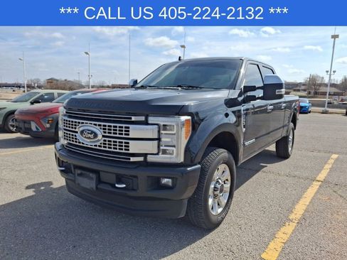 Used 2019 Ford F250 Platinum image 7