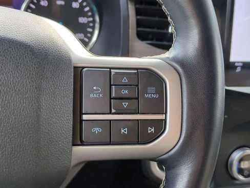 Used 2024 Ford Expedition Limited image 27