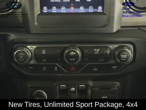 Used 2021 Jeep Wrangler Unlimited Sport AWD/4WD image 21