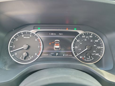 Used 2023 Nissan Rogue SV image 24