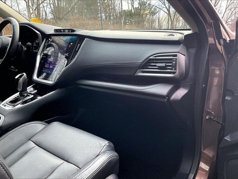 Used 2020 Subaru Outback Limited w/ Popular Package #2 image 11