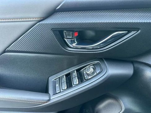 Used 2025 Subaru Crosstrek 2.5i Limited image 11