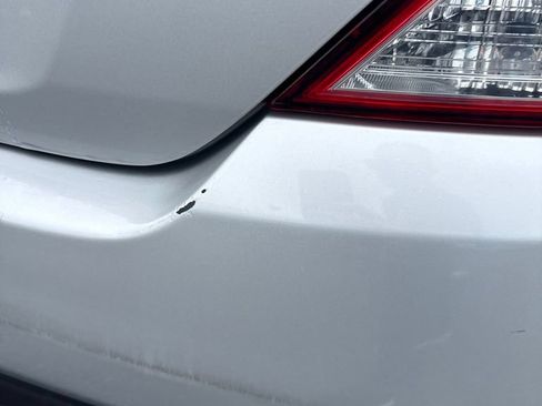 Used 2018 Nissan Versa S Plus FWD image 17