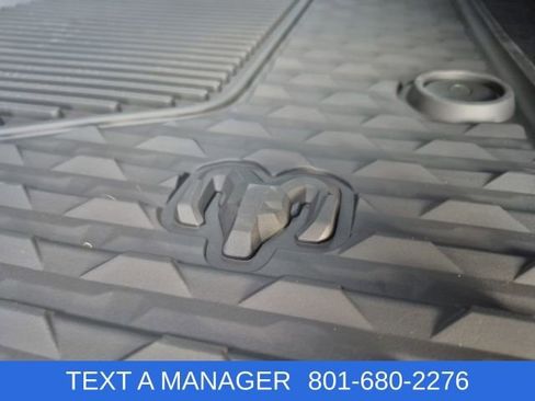 New 2026 RAM 1500 4x4 Crew Cab image 15