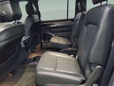 New 2026 Jeep Grand Wagoneer Limited image 10