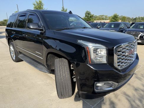 Used 2018 GMC Yukon Denali RWD image 3