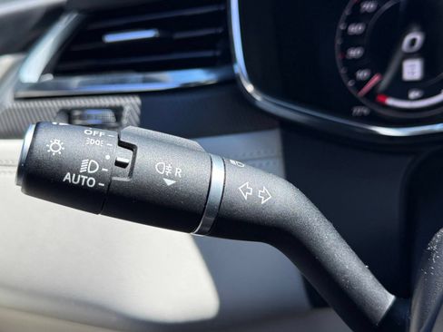 Used 2023 Jaguar F-PACE SVR AWD/4WD image 14