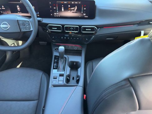 New 2026 Nissan Sentra SR image 16