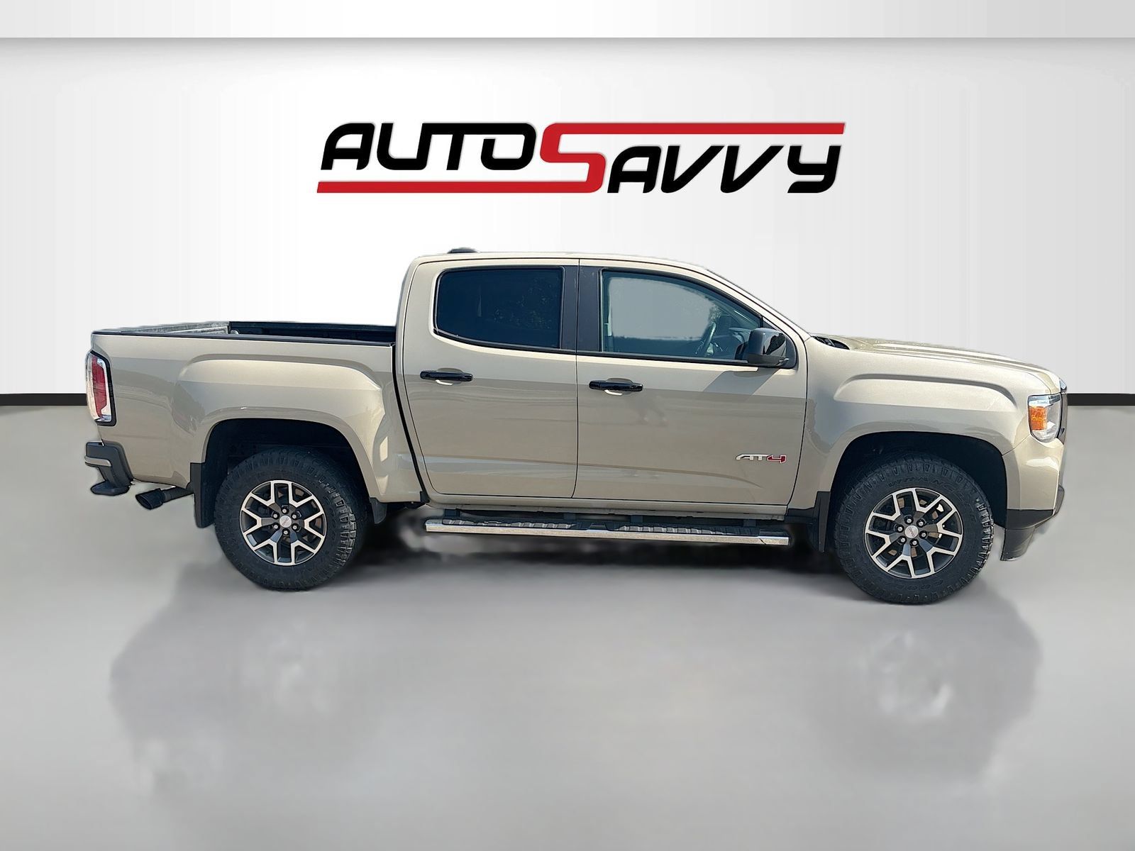 Used 2022 GMC Canyon AT4 w/ Driver Alert Package AWD/4WD image 7
