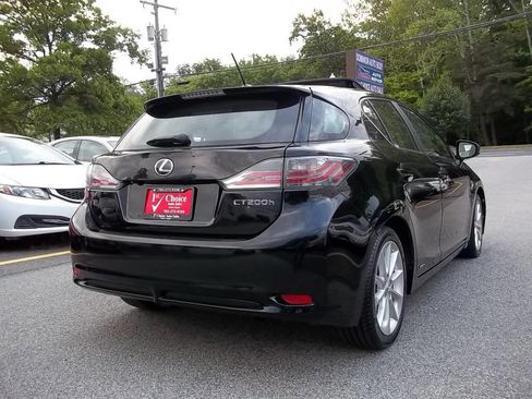 Used 2011 Lexus CT 200h Premium w/ Leather Pkg FWD image 4