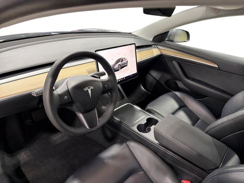 Certified 2023 Tesla Model 3 Standard Range RWD image 9