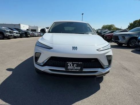 New 2026 Buick Envista Sport Touring w/ Convenience II Package image 3