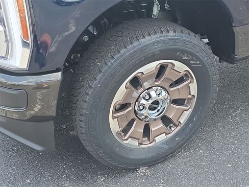 New 2025 Ford F250 King Ranch image 10