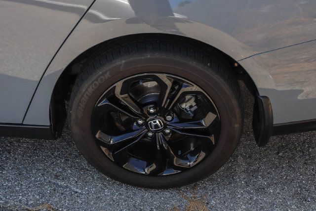 Used 2025 Honda Accord SE image 8