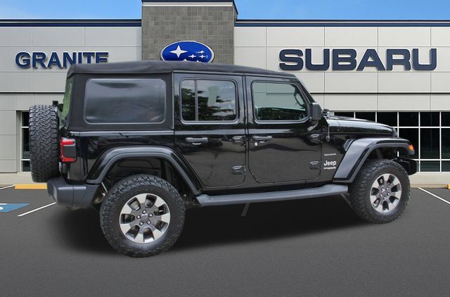 Used 2018 Jeep Wrangler Unlimited Sahara AWD/4WD image 9