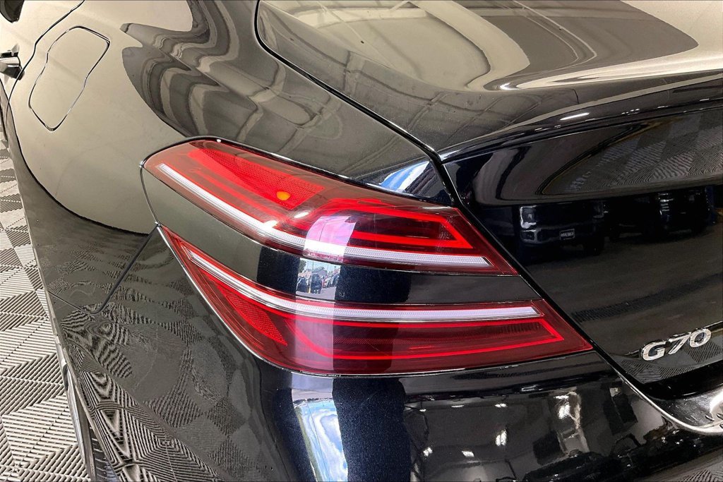 Used 2025 Genesis G70 2.5T RWD image 38