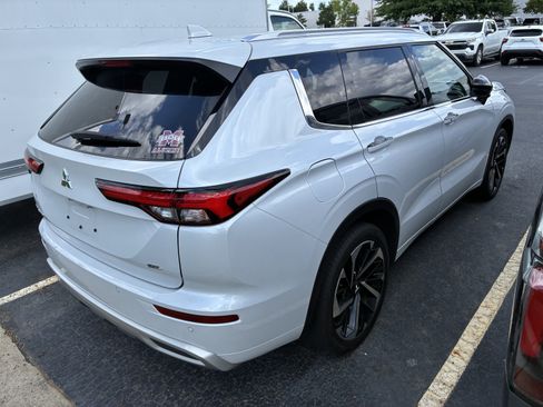Used 2024 Mitsubishi Outlander SEL FWD image 8