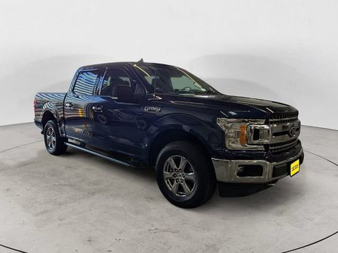 Used 2020 Ford F150 XLT w/ Equipment Group 302A Luxury AWD/4WD image 3