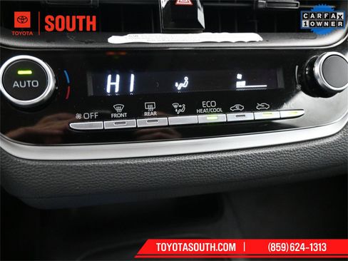 Used 2023 Toyota Corolla LE image 21