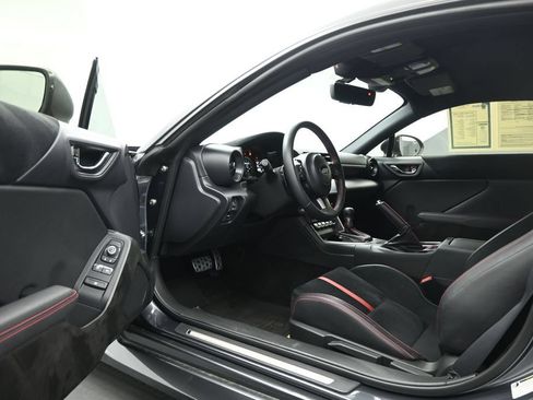 Used 2024 Subaru BRZ Limited RWD image 6
