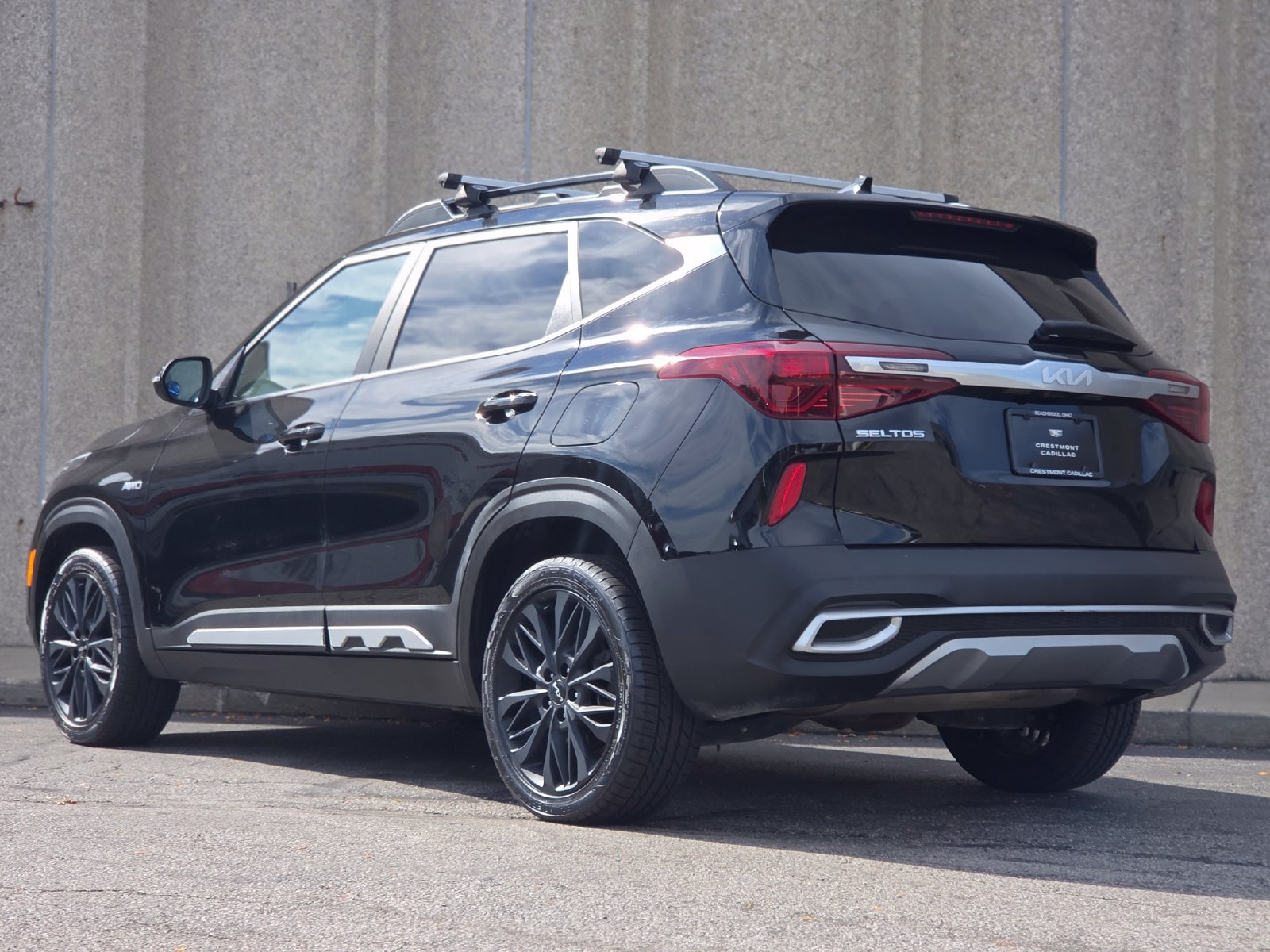 Used 2023 Kia Seltos Nightfall Edition AWD/4WD image 17