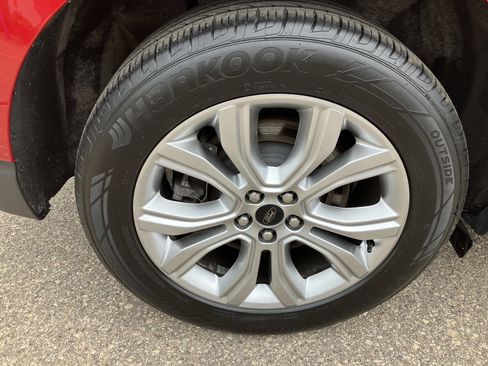 Used 2024 Ford Edge Titanium w/ Equipment Group 301A AWD/4WD image 18