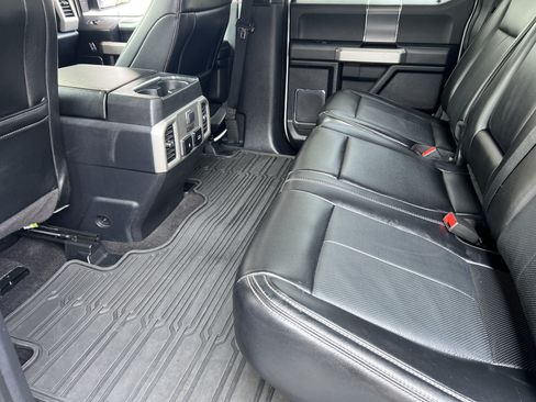 Used 2020 Ford F150 Lariat w/ Equipment Group 502A Luxury AWD/4WD image 15