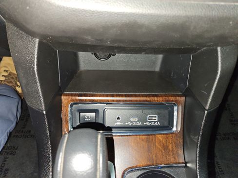 Certified 2023 Subaru Ascent Touring image 21