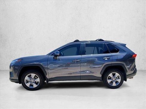 Used 2024 Toyota RAV4 XLE AWD/4WD image 8