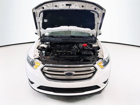 Used 2017 Ford Taurus SEL FWD image 24