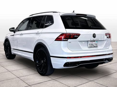 Used 2024 Volkswagen Tiguan SE R-Line FWD image 7
