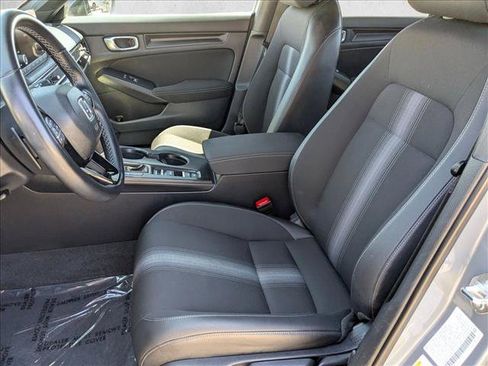Used 2025 Honda Civic Sport image 15
