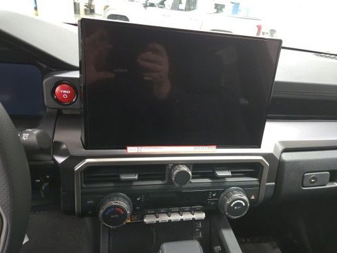 New 2026 Toyota 4Runner TRD Off-Road Premium image 26