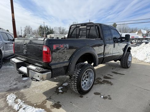 Used 2016 Ford F250 XLT w/ XLT Value Package image 6