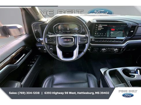 Used 2025 GMC Sierra 2500 SLE w/ SLE Value Package; AWD/4WD image 5
