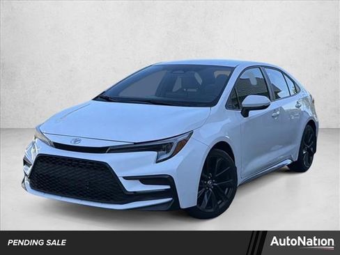 Used 2023 Toyota Corolla SE w/ Carpet Mat Package (TMS) FWD image 1